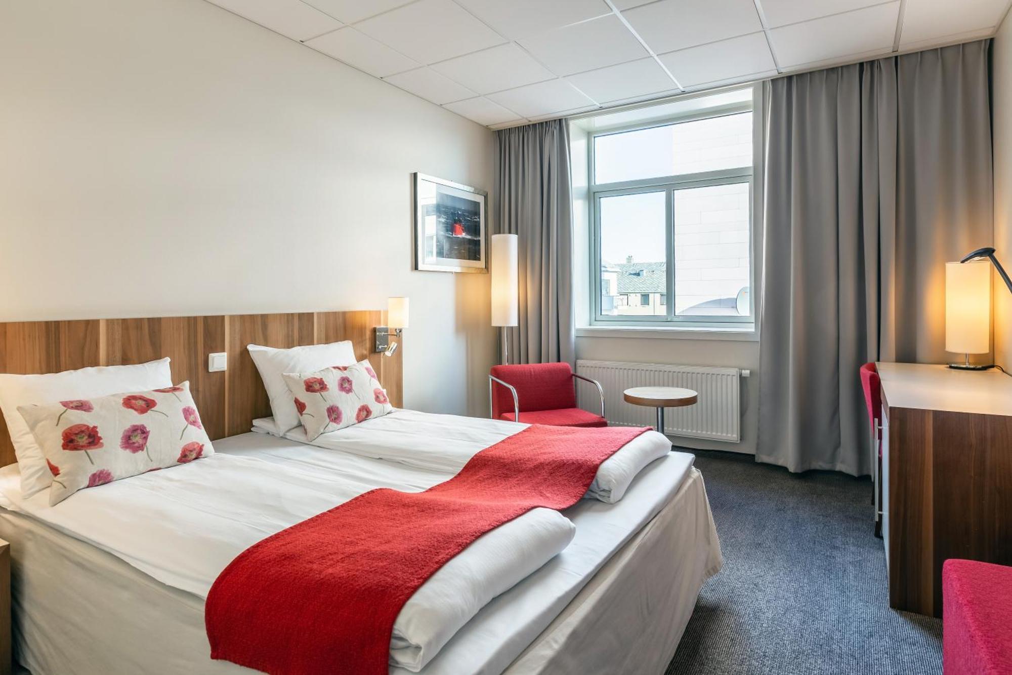 Quality Hotel Grand Kristiansund Eksteriør billede