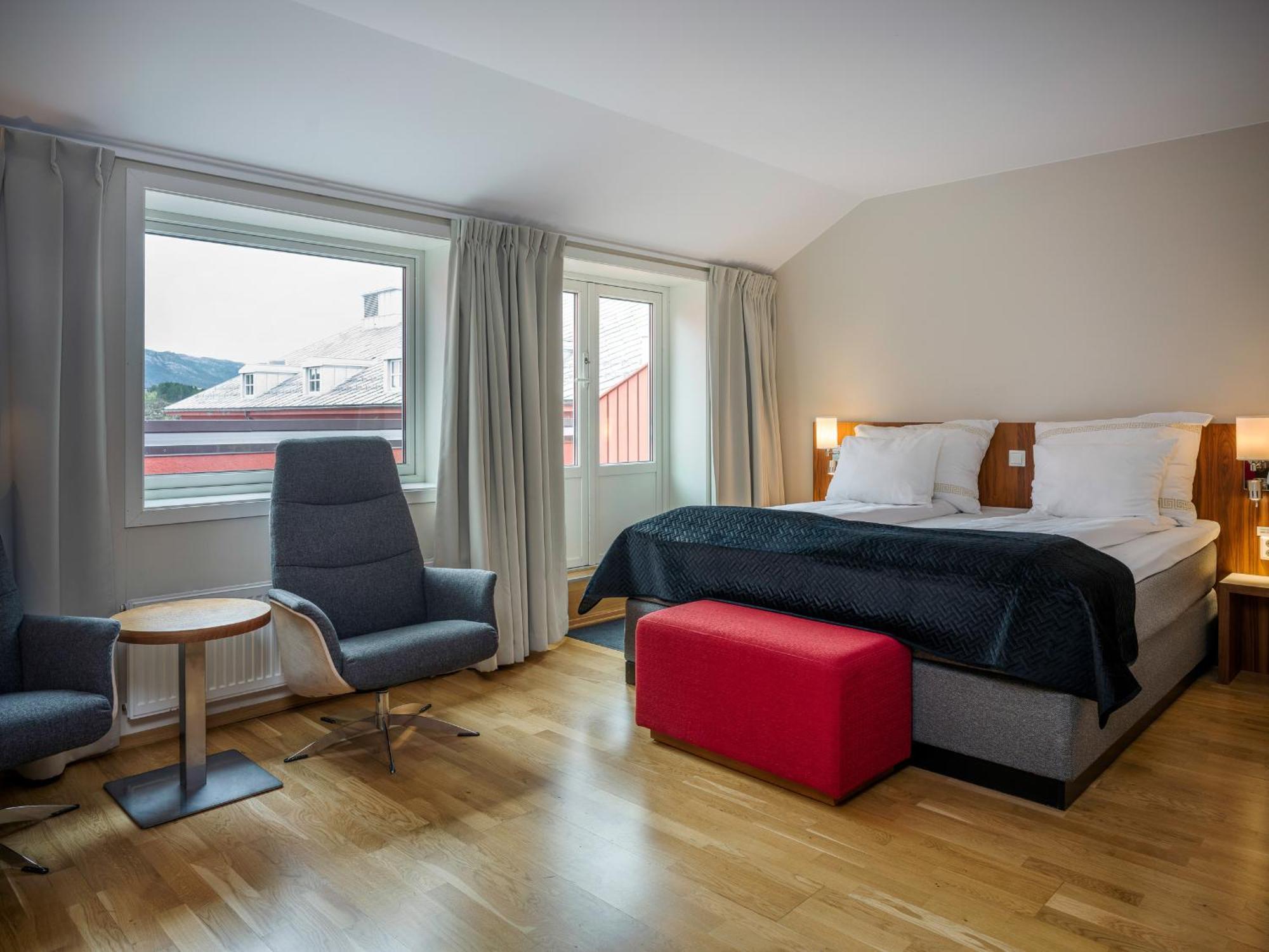 Quality Hotel Grand Kristiansund Eksteriør billede