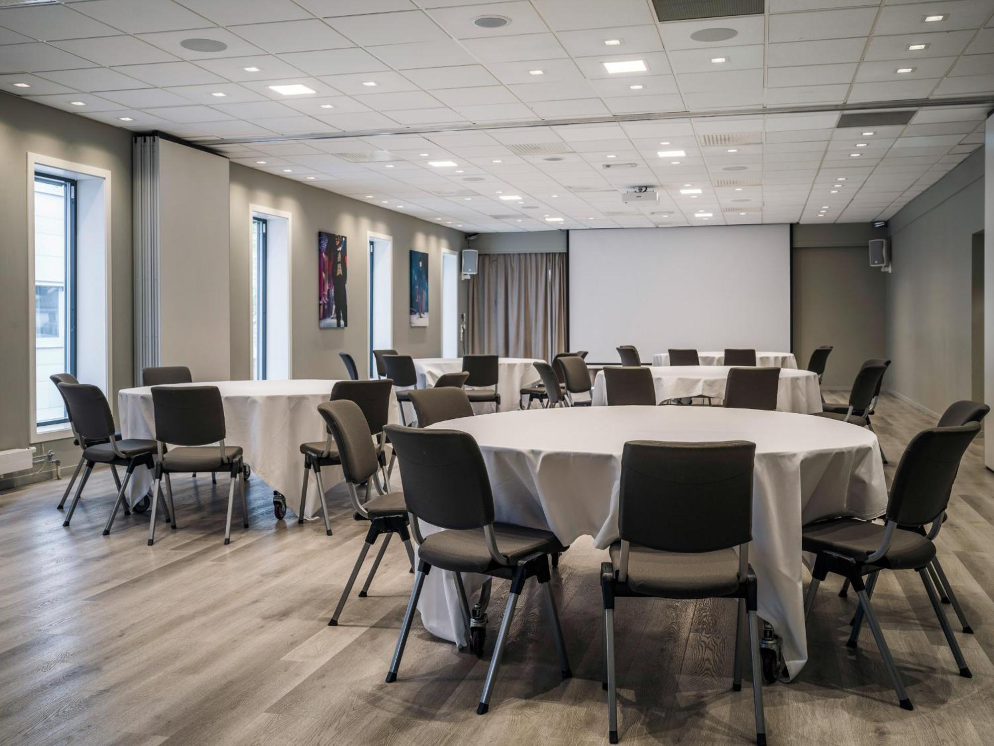 Quality Hotel Grand Kristiansund Eksteriør billede