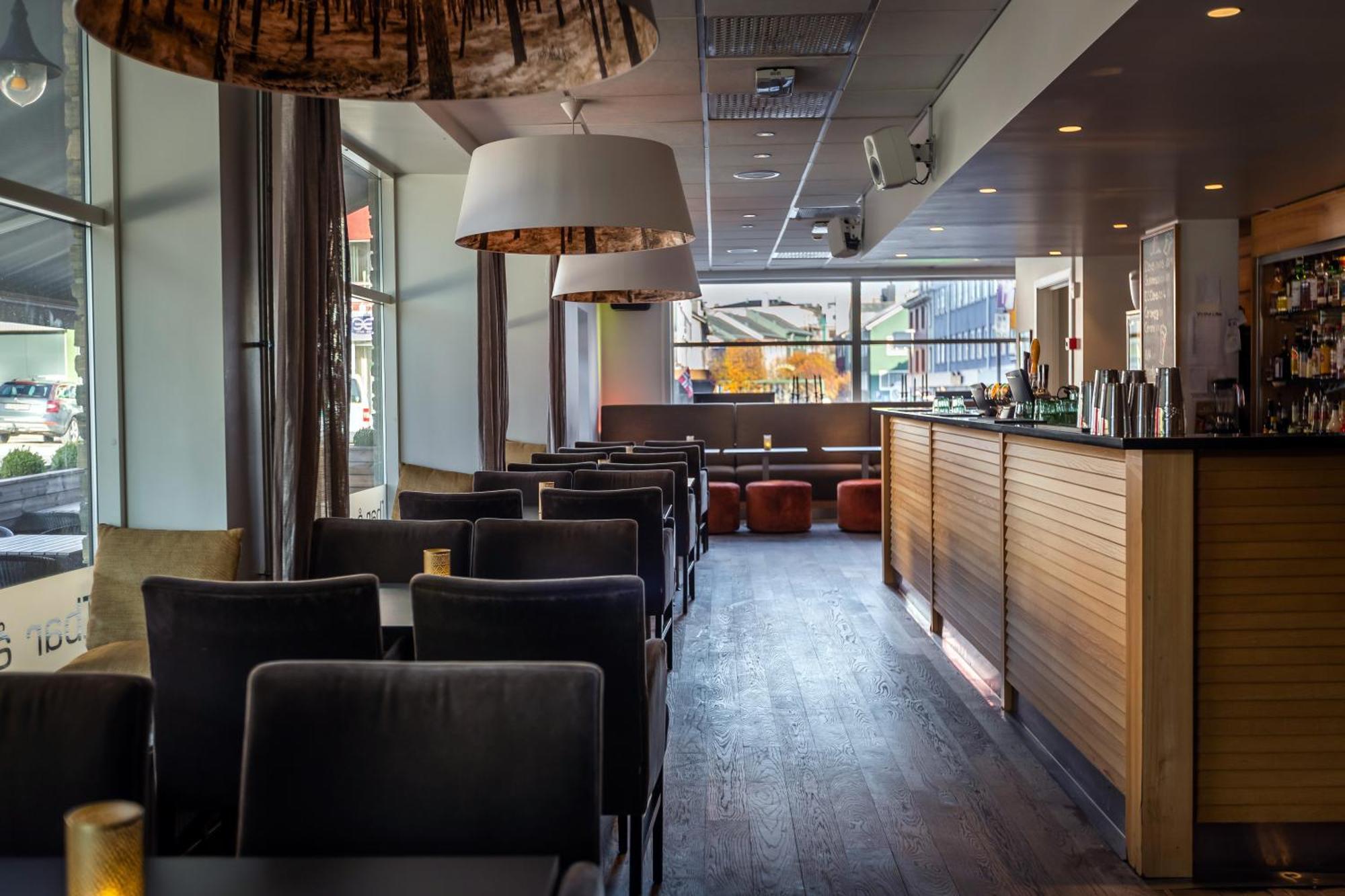 Quality Hotel Grand Kristiansund Eksteriør billede