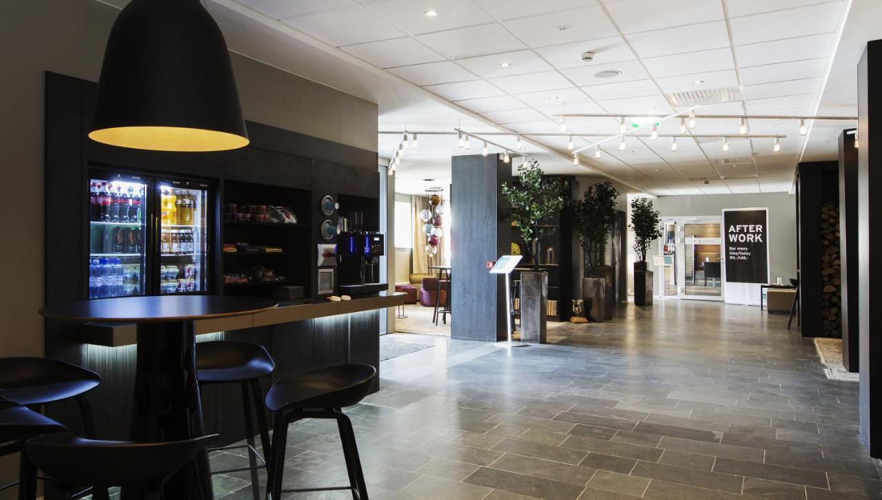 Quality Hotel Grand Kristiansund Eksteriør billede